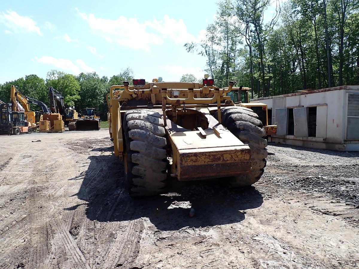 Used CAT 623B 8000 Gallon Water Wagon