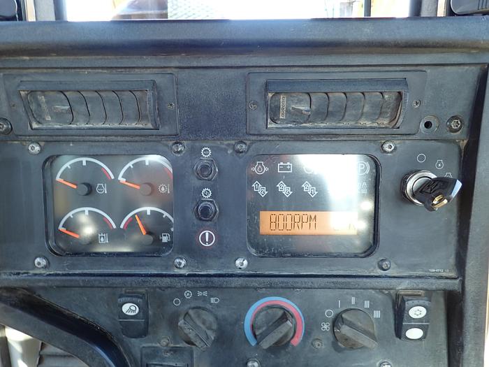 Used 2006 CAT D7R LGP II Crawler Dozer NEW UNDERCARRIAGE!