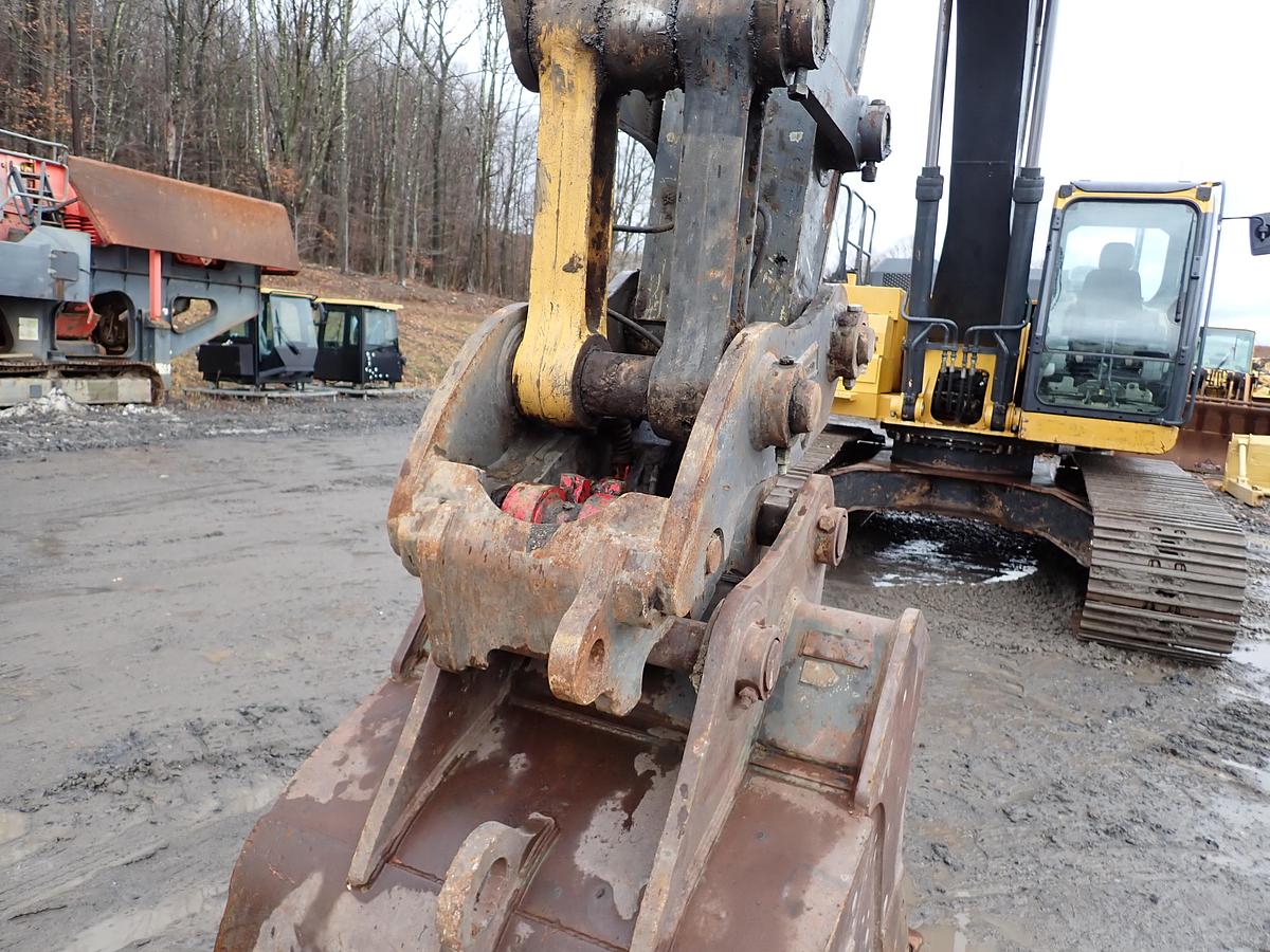 Used 2020 John Deere 300G LC Hydraulic Excavator