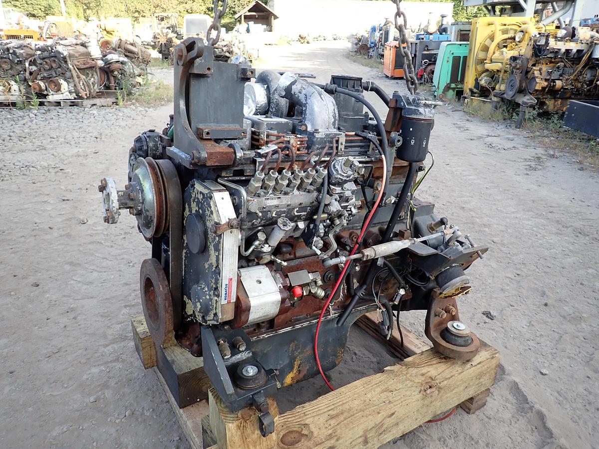 Used 2004 Komatsu SAA6D102E-2 PW220-7K Excavator