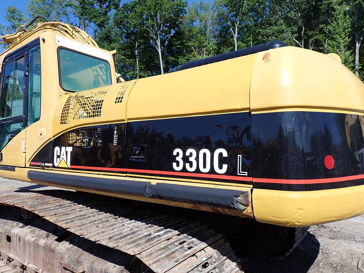 Used 2005 CAT 330CL Hydraulic Excavator