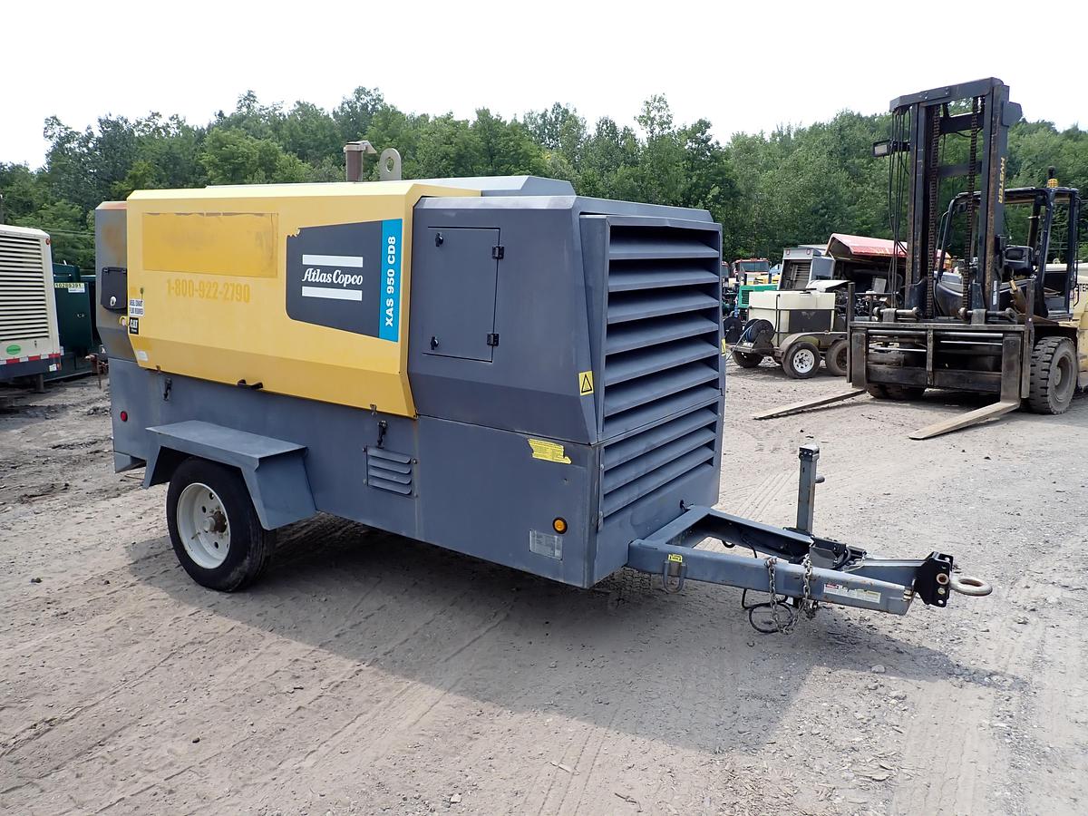 Used 2020 Atlas Copco XAS950 CD8 950 CFM Air Compressor