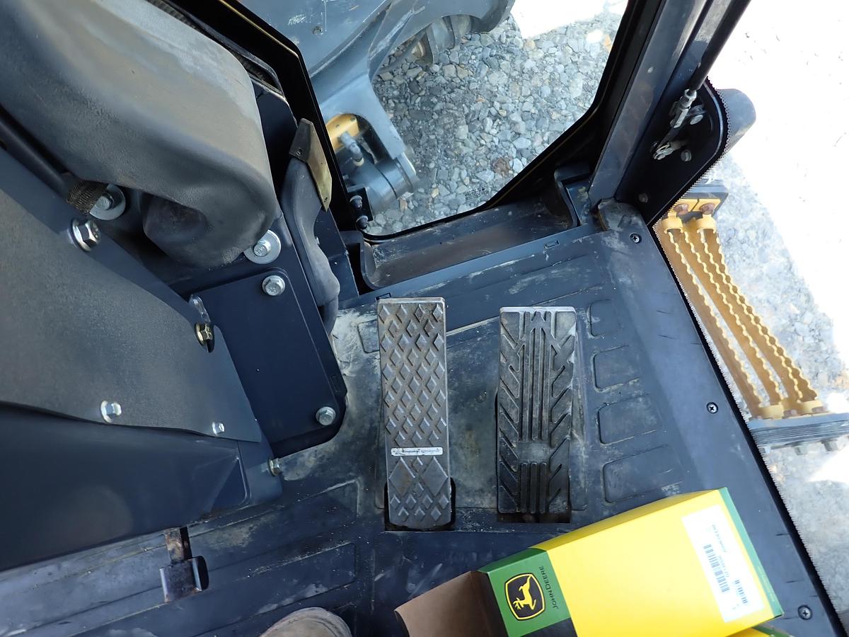 Used 2016 John Deere 772GP Motor Grader w/ GPS