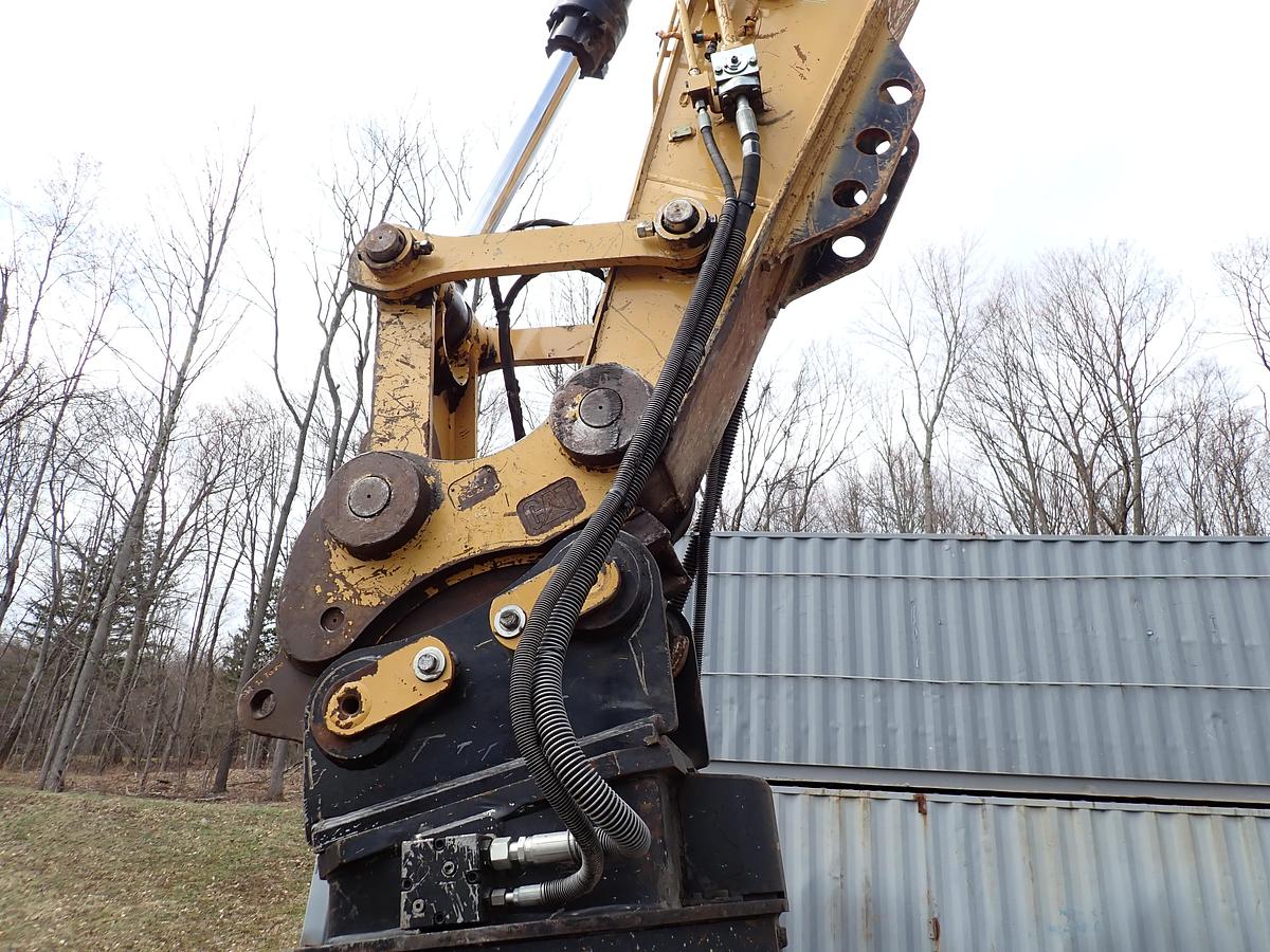 Used 2015 CAT 329FL Hydraulic Excavator 