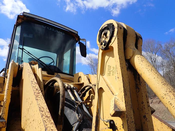 Used Volvo L150 Wheel Loader