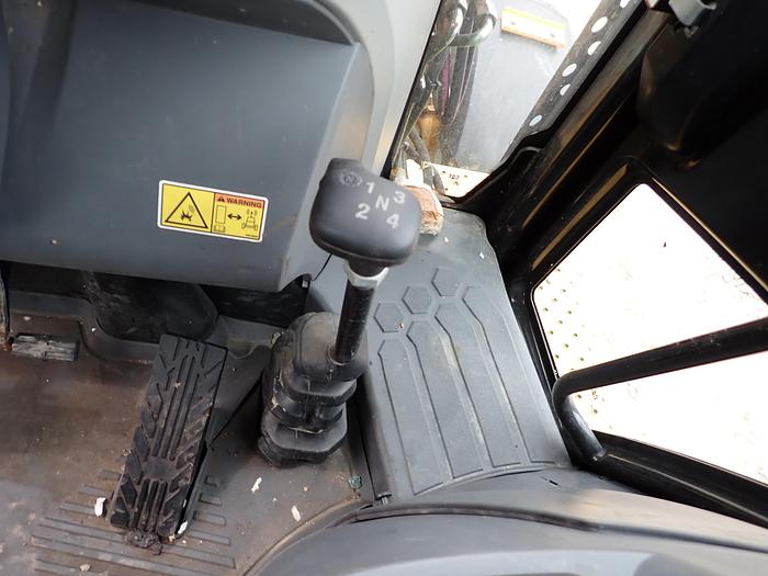 Used 2018 CAT 420F2 Loader Backhoe