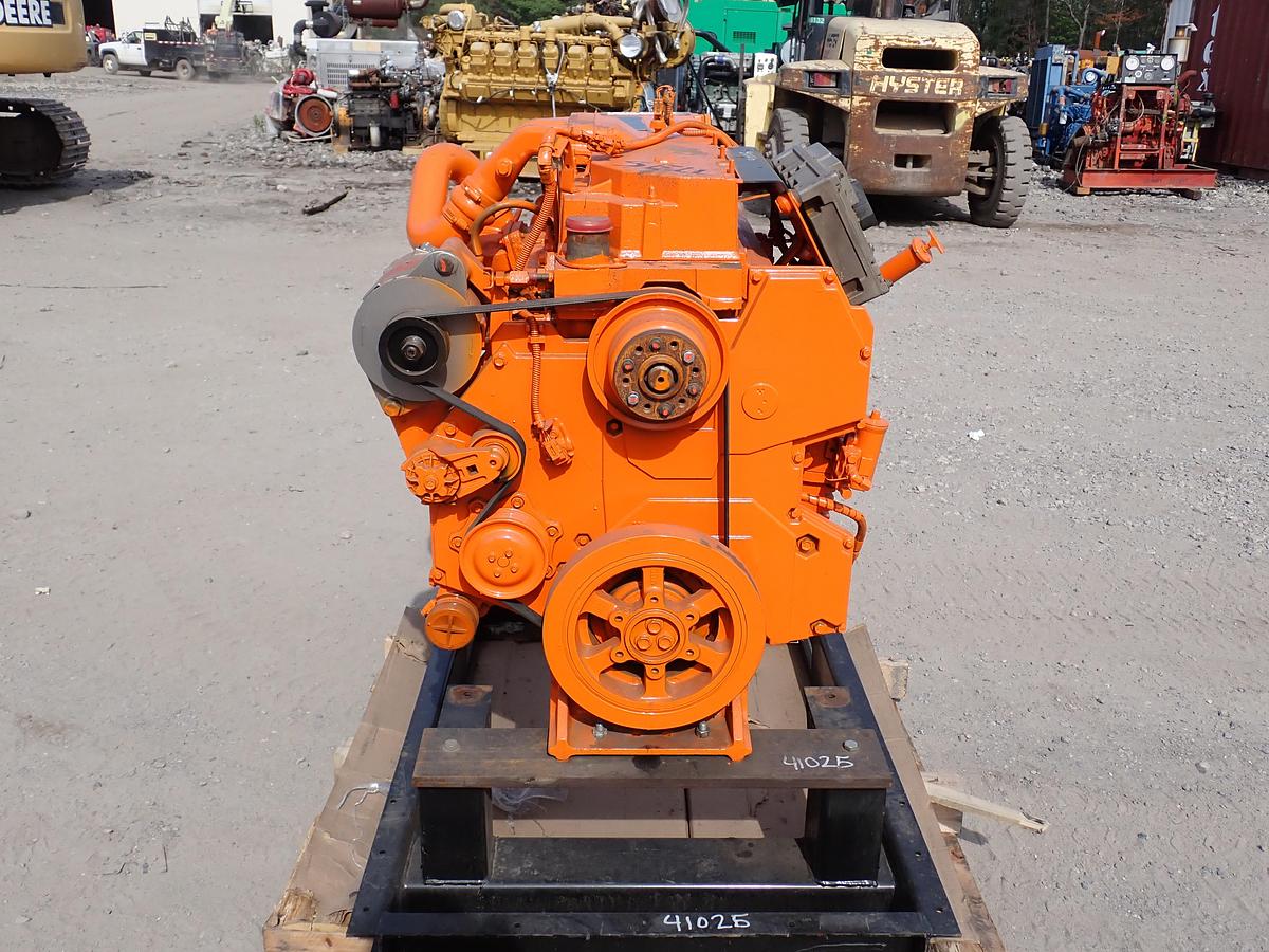 Refurbished 2001 International DT530E Diesel Engine IC225D 8.7 LITER REBUILT!
