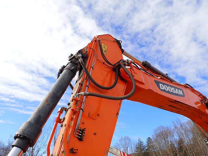 Used 2021 Doosan DX490LC-5