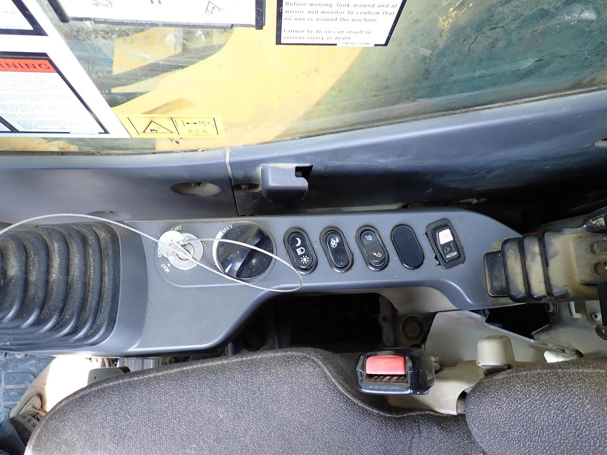 Used 2013 Komatsu PC490LC-10 Excavator 