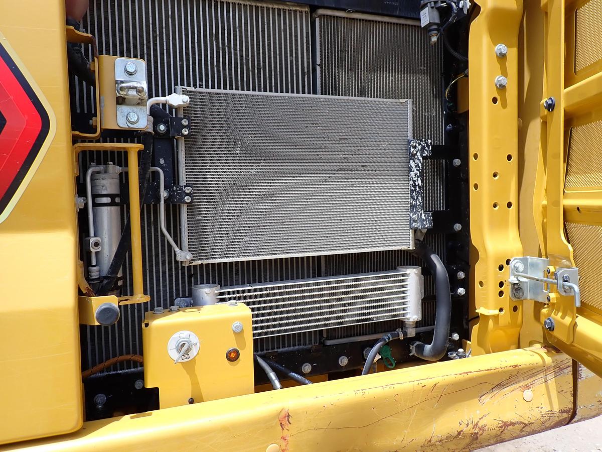 Used 2022 CAT 323 Excavator HYDRAULIC THUMB! 