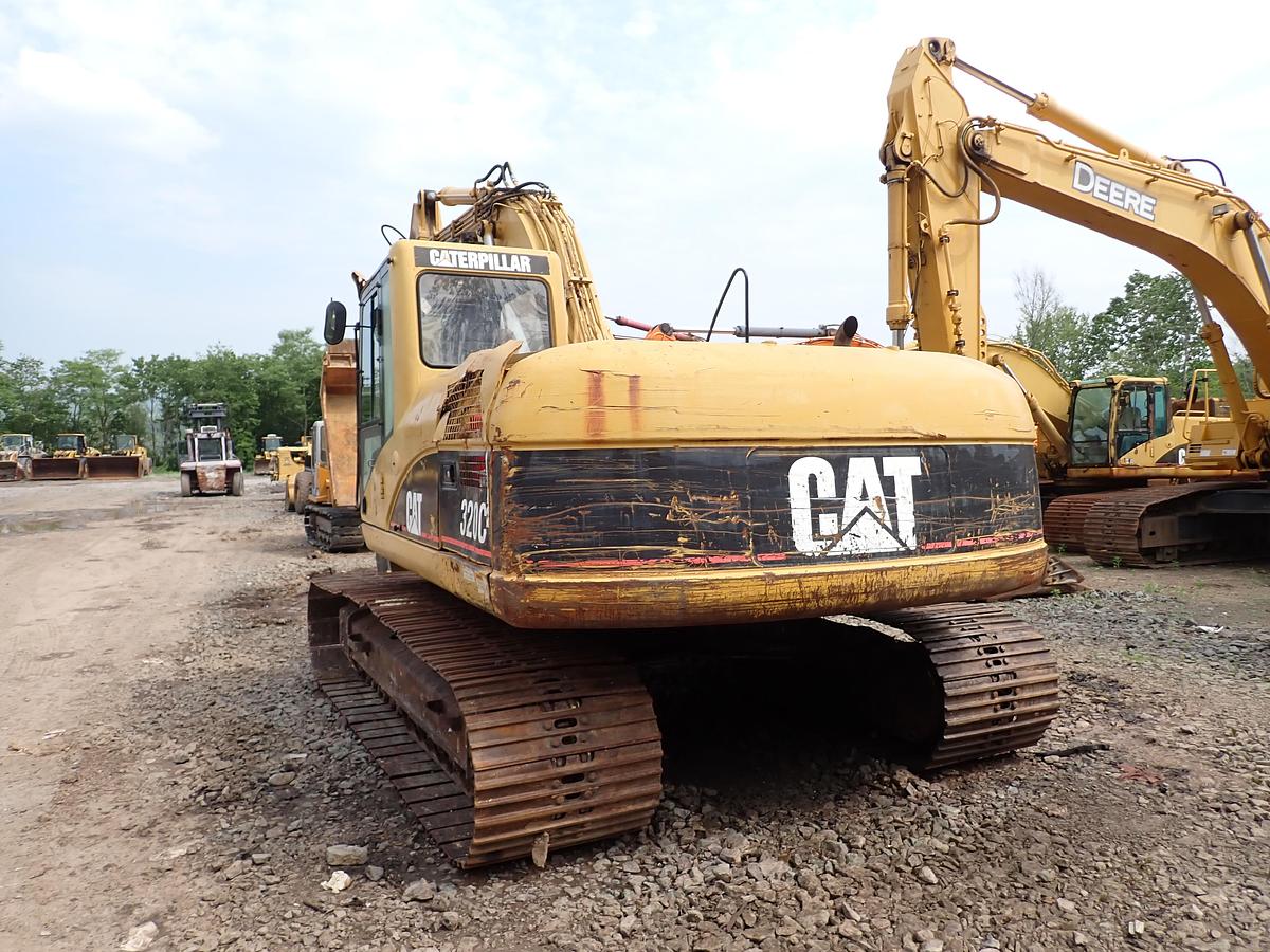 Used 2001 CAT 320CL Hydraulic Excavator