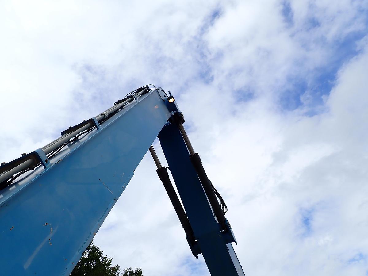 Used 2011 Fuchs MHL340 Wheeled Material Handler