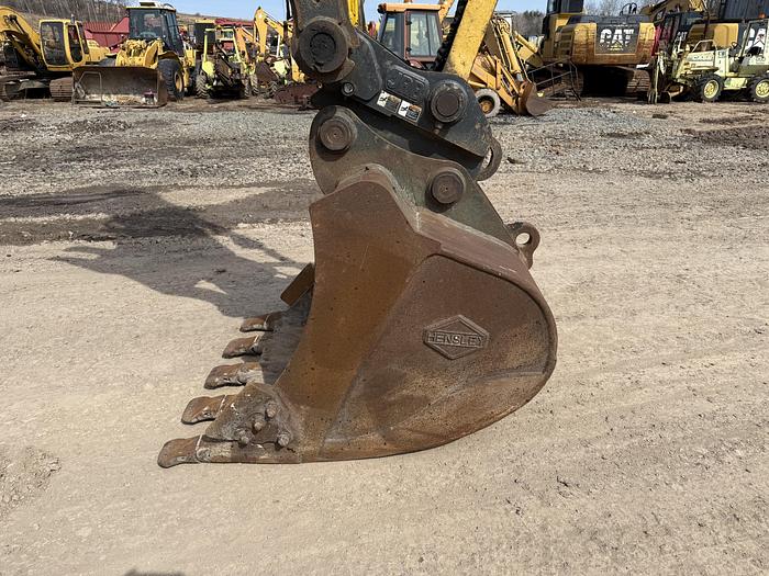 Used Komatsu Pc238