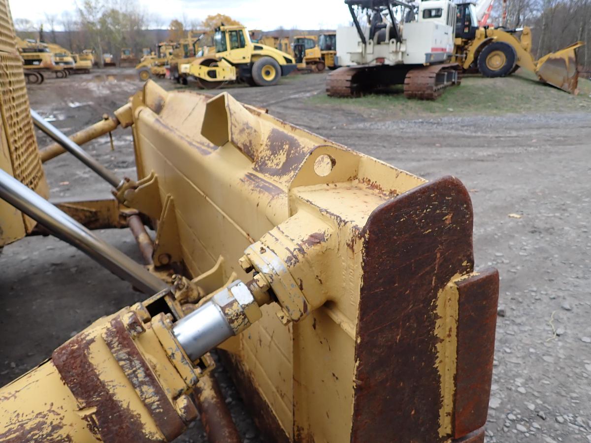 Used 1980 CAT D7G Crawler Dozer w/ RIPPER!