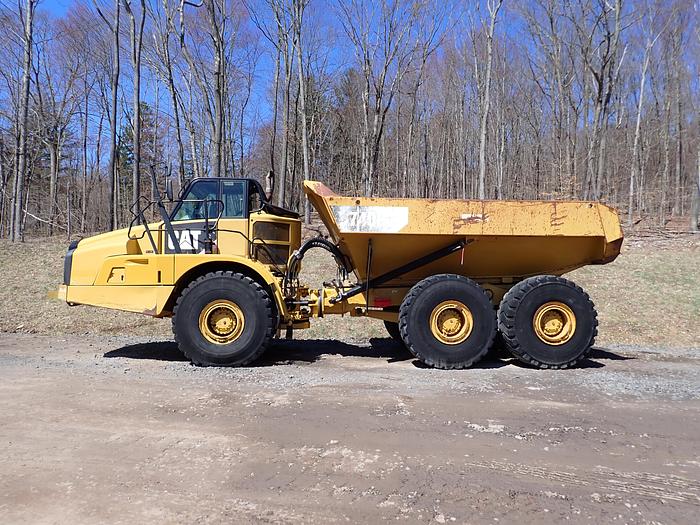 Used 2014 CAT 740B