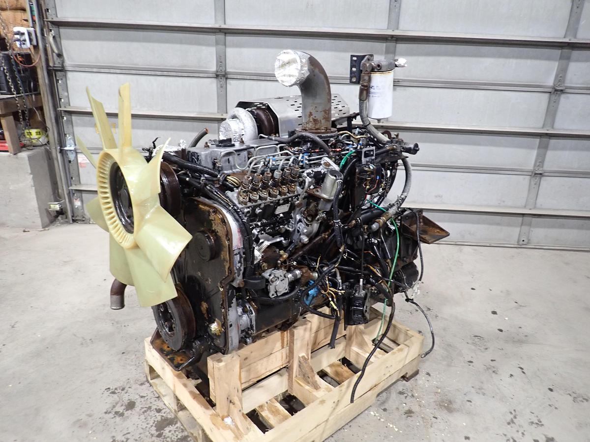 Used 2002 Cummins 6CTA 8.3 Diesel Truck Engine CPL 1566