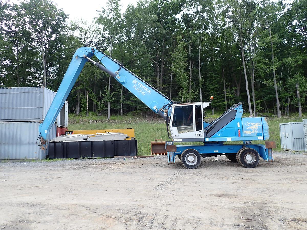 Used 2011 Fuchs MHL340 Wheeled Material Handler