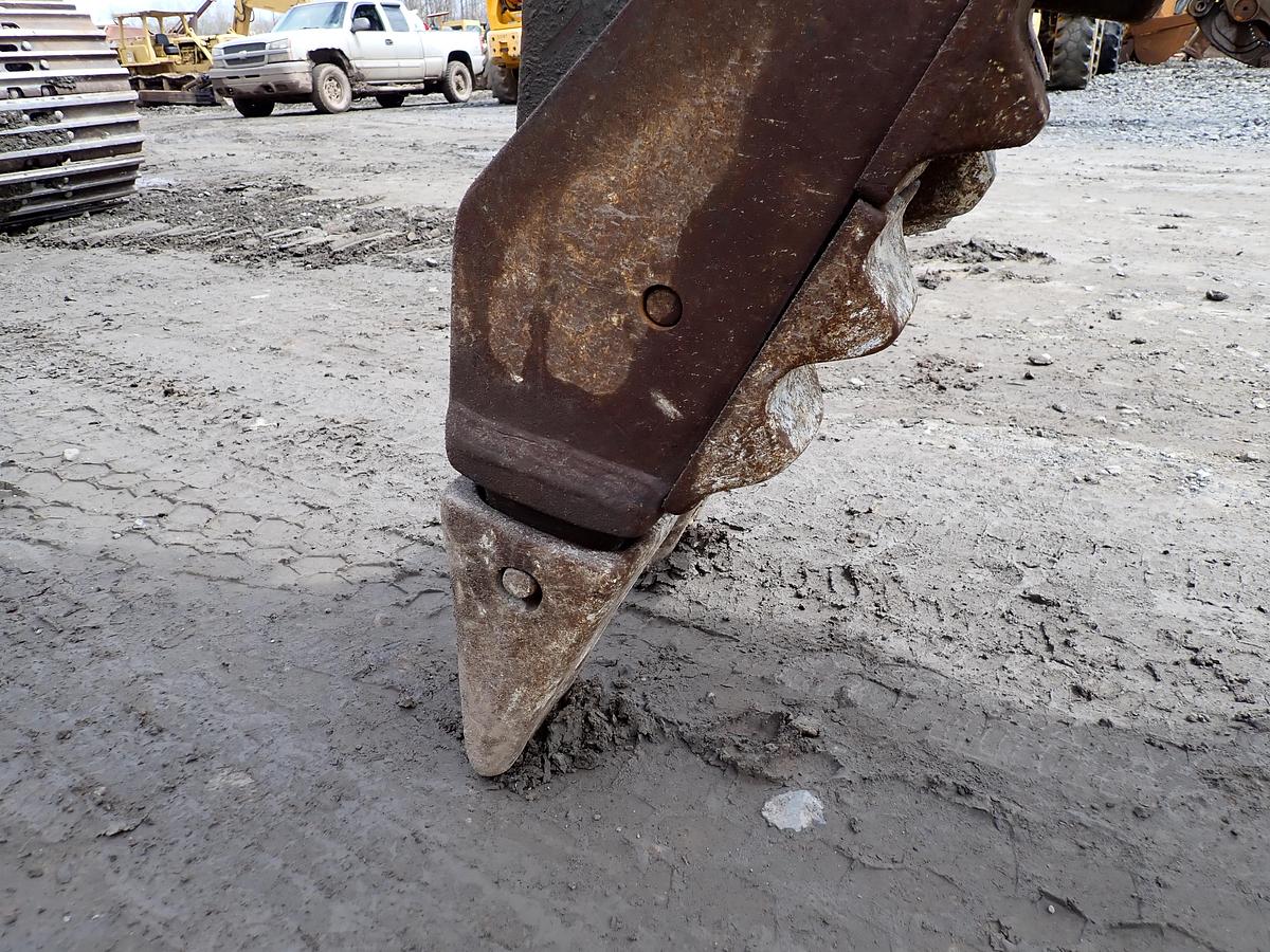 Used 2016 CAT MP318 Multiprocessor Concrete Shear