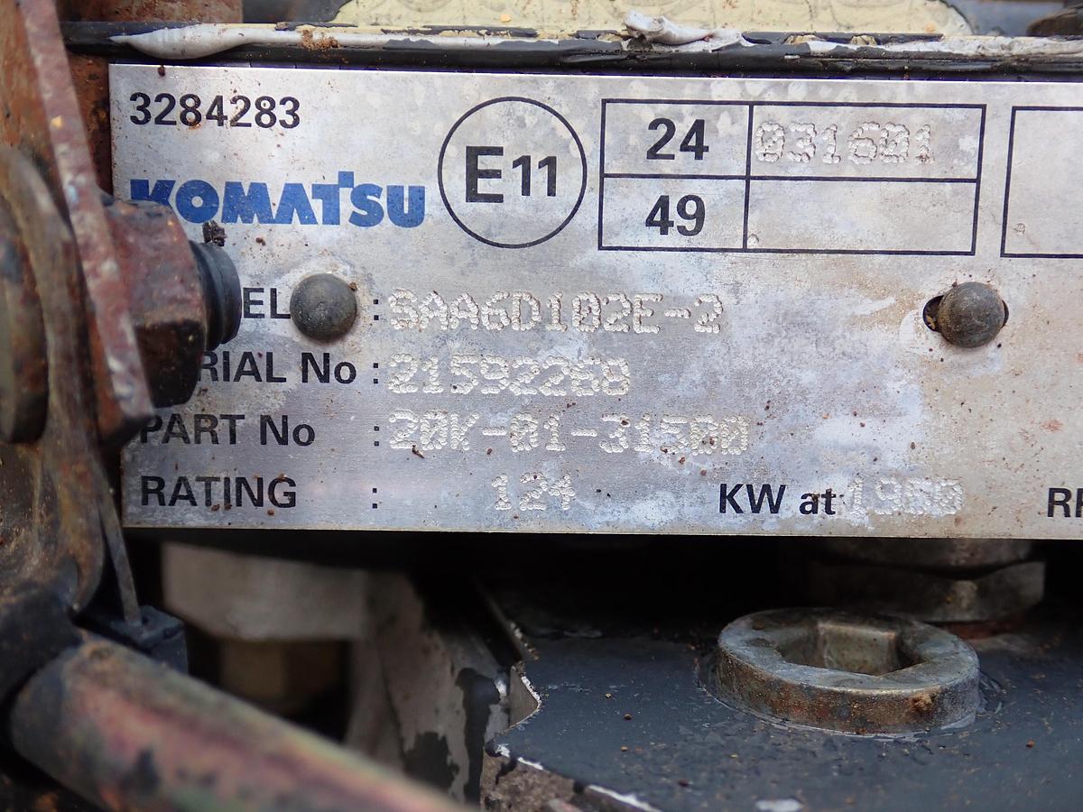 Used 2004 Komatsu SAA6D102E-2 PW220-7K Excavator