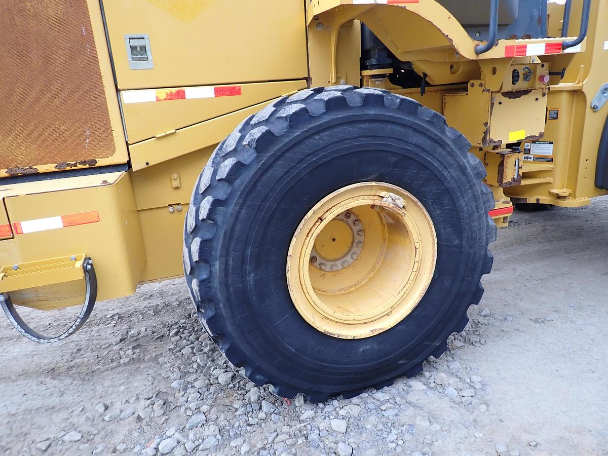 Used 2021 John Deere 724P Wheel Loader QUICK COUPLER
