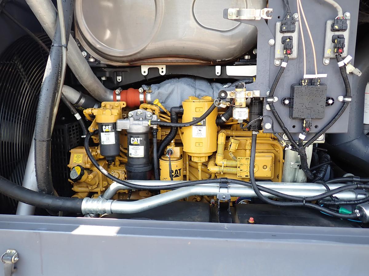 Used 2019 Atlas Copco XAS950CD8 950 CFM Air Compressor 1453 HOURS!