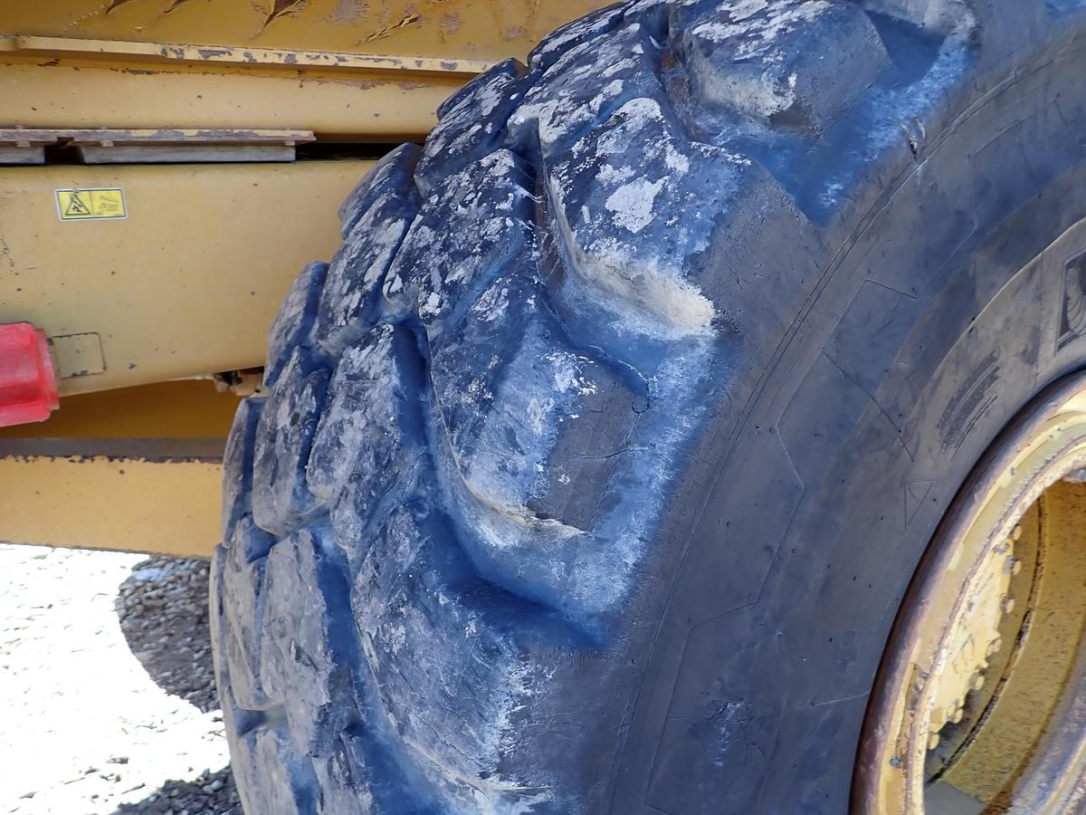 Used 2012 CAT 740B Articulated Haul Truck w/ TAILGATE