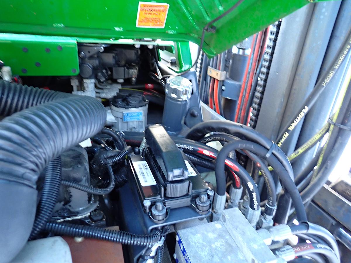 Used 2015 Combilift CB6000 6000 Lb. Multi-Directional Forklift