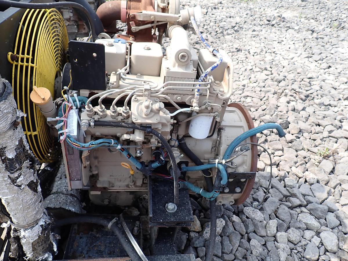 Used 2004 Cummins B3.9C 4BT Turbo Diesel Engine CPL 2808