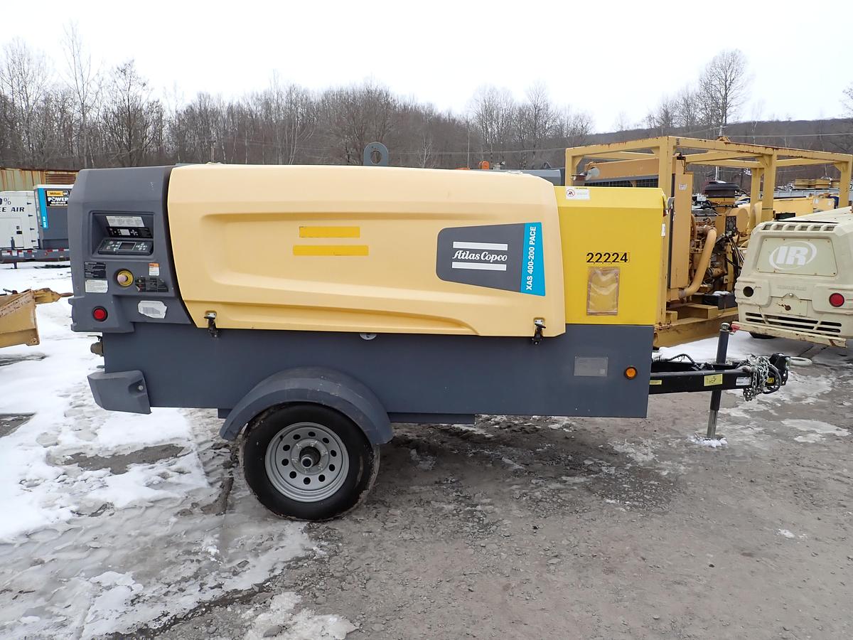 Used 2023 Atlas Copco XAS400-200 Air Compressor 