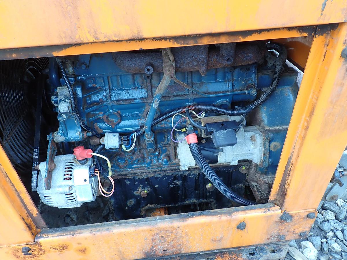 Used Kubota V3600-T-ET02 Turbo Diesel Engine POWER UNIT w/ PTO Clutch