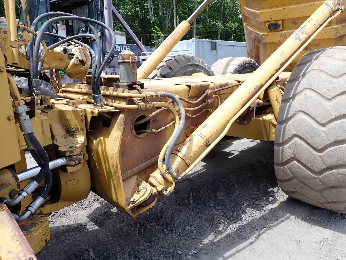 Used 1991 CAT D350D Articulated Haul Truck