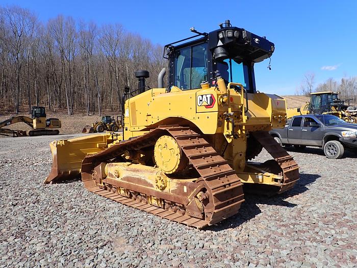 Used 2022 CAT D6 LGP Crawler Dozer