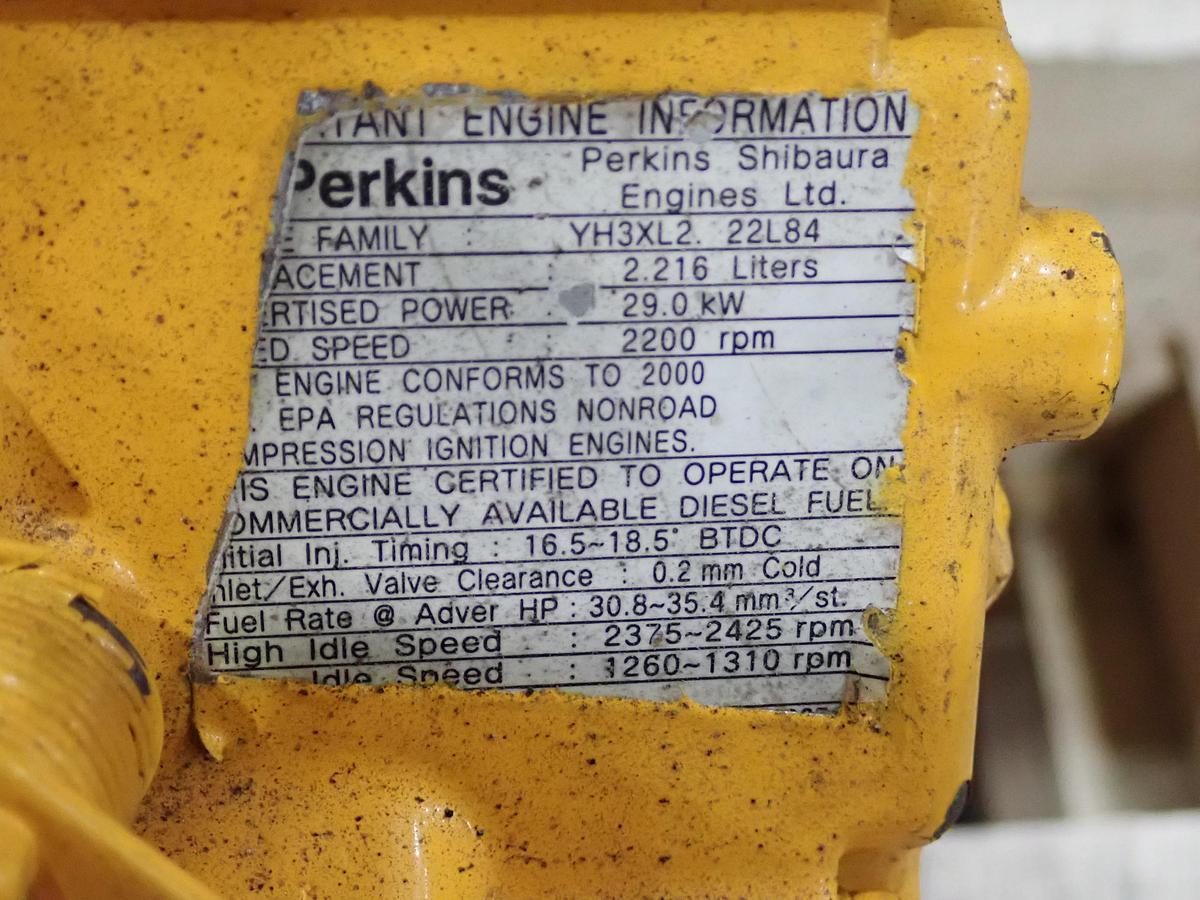 Used 2000 CAT 3024 Diesel Engine 304.5 EXCAVATOR