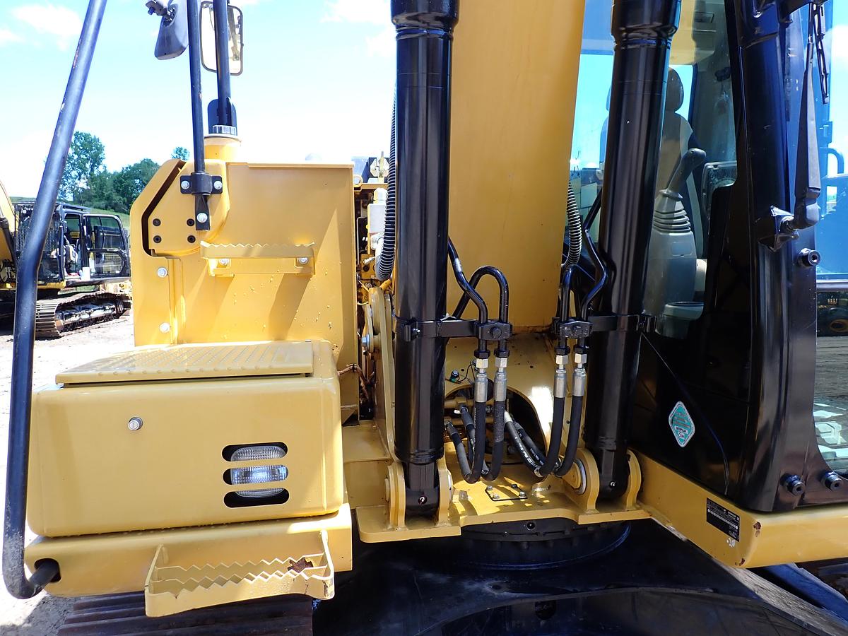 Used 2020 CAT 313FL GC Excavator w/ CAT PROGRESSIVE THUMB