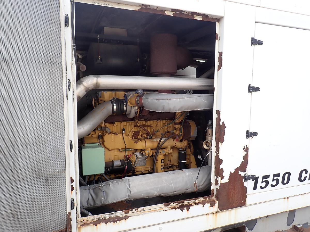 Used 2003 Sullair DE18 1550 CFM Oil Free Air Compressor CAT C16 8716 HRS