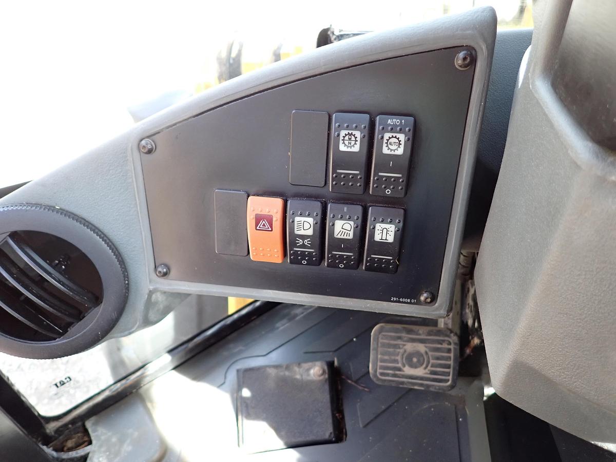 Used 2011 CAT 928HZ Wheel Loader 6000 HOURS! QUICK COUPLER