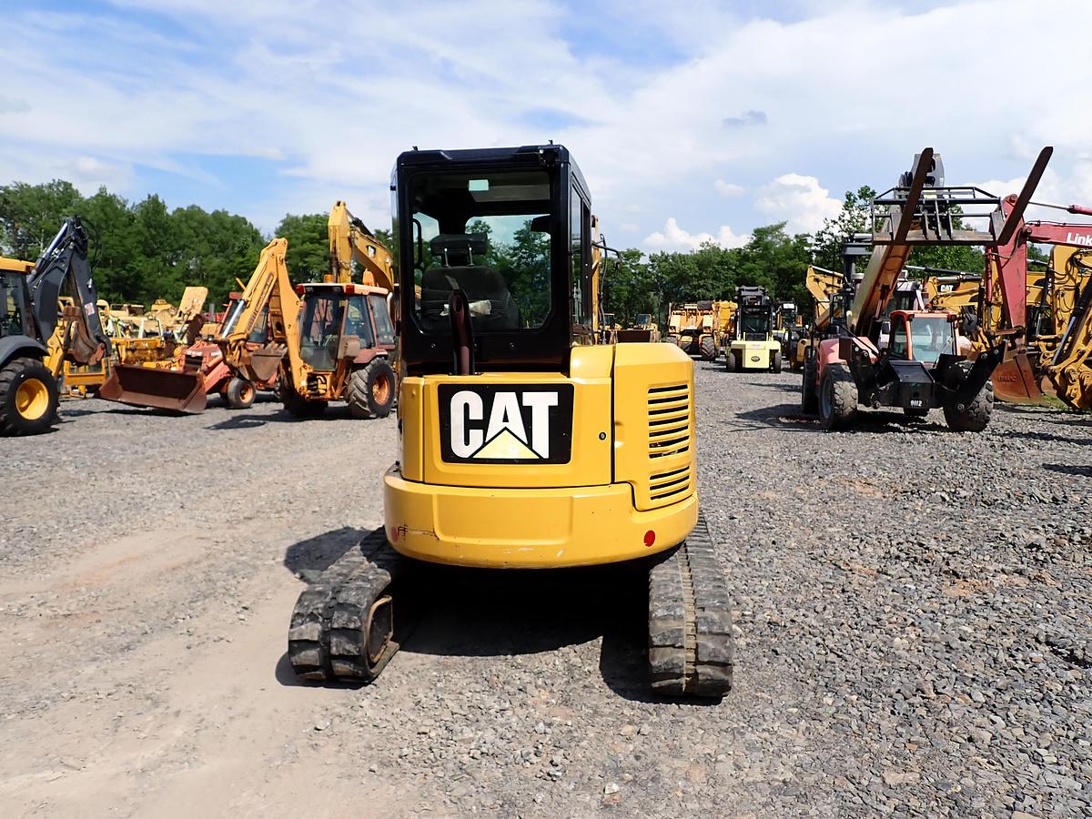Used 2016 CAT 304E2 CR Mini Excavator HYDRAULIC THUMB!