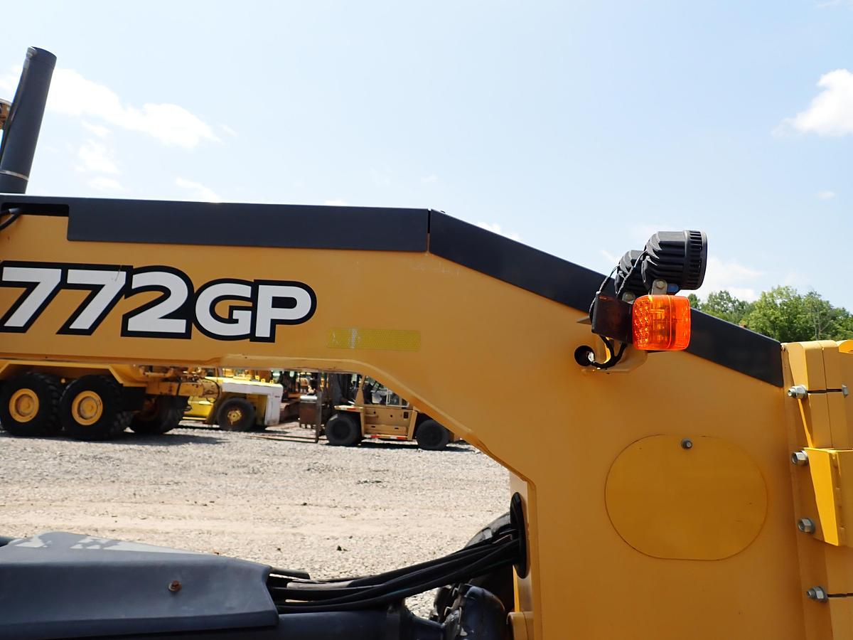 Used 2016 John Deere 772GP Motor Grader w/ GPS