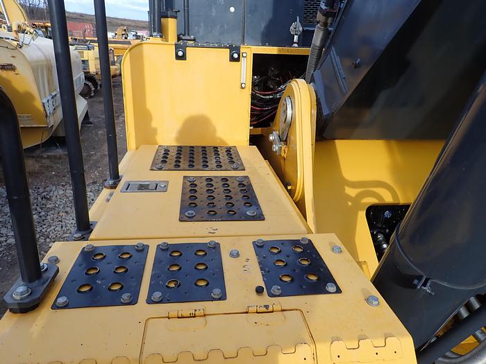 Used 2019 John Deere 470G LC Hydraulic Excavator Q/C Aux. Hydraulics