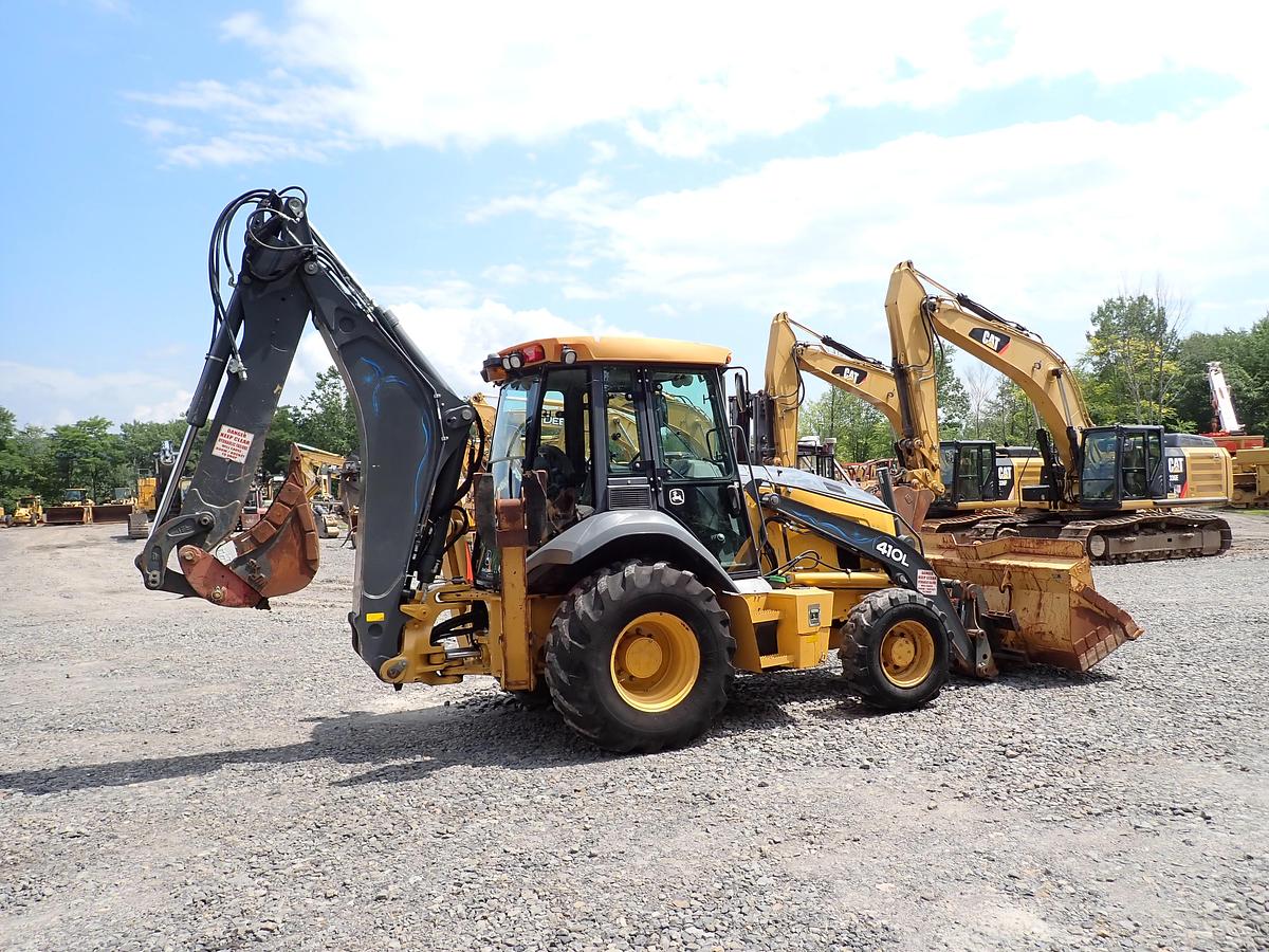 Used 2018 John Deere 410L Loader Backhoe LOADED! Q/C FORKS EXTENDAHOE