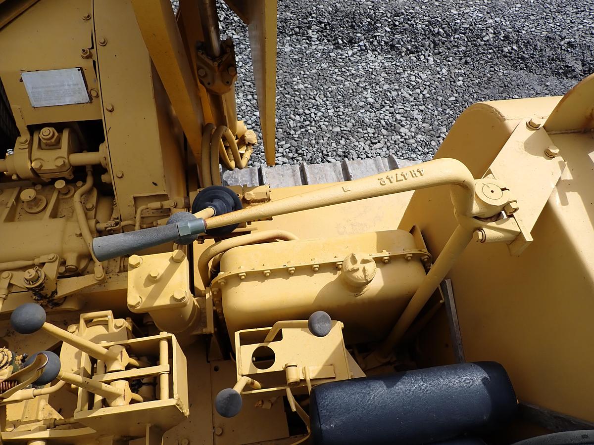 Used 1971 CAT 583H Crawler Pipelayer REAR WINCH