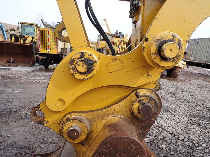 Used 2012 CAT 320EL
