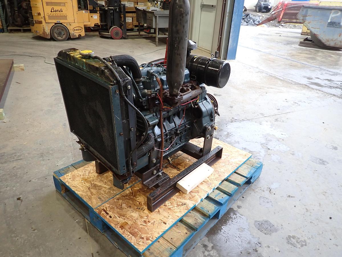 Used Kubota V2203 Diesel Engine POWER UNIT w/ PTO CLUTCH