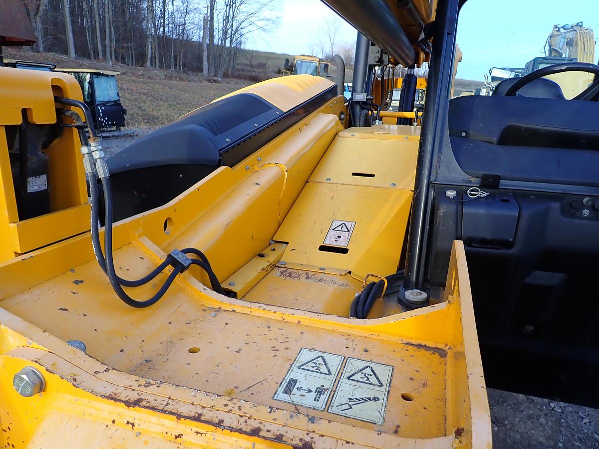 Used 2019 JCB 510-56 10K Telehandler 3200 HOURS