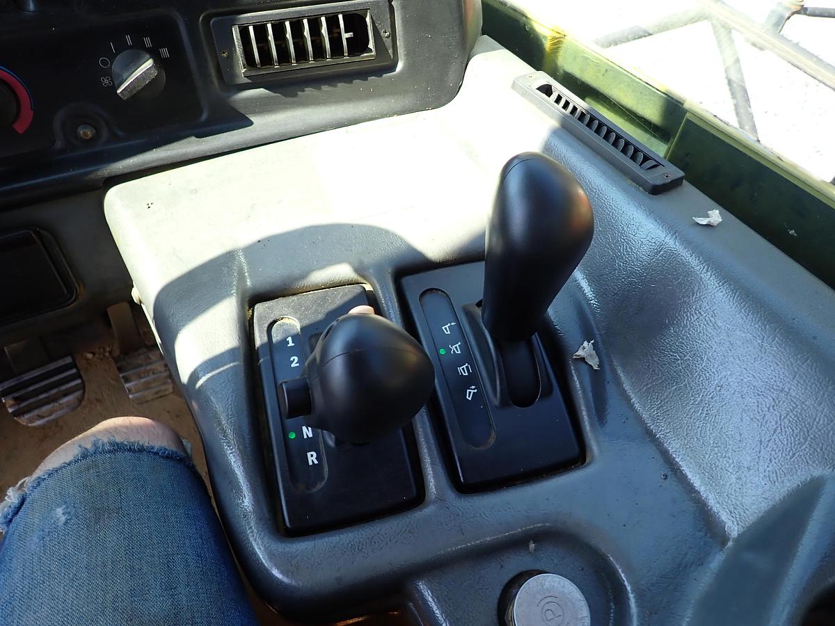 Used 2004 CAT 735 Articulated Haul Truck