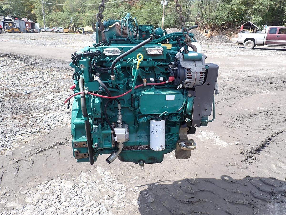 Used 2014 Volvo D4H Diesel Engine SD115 ROLLER