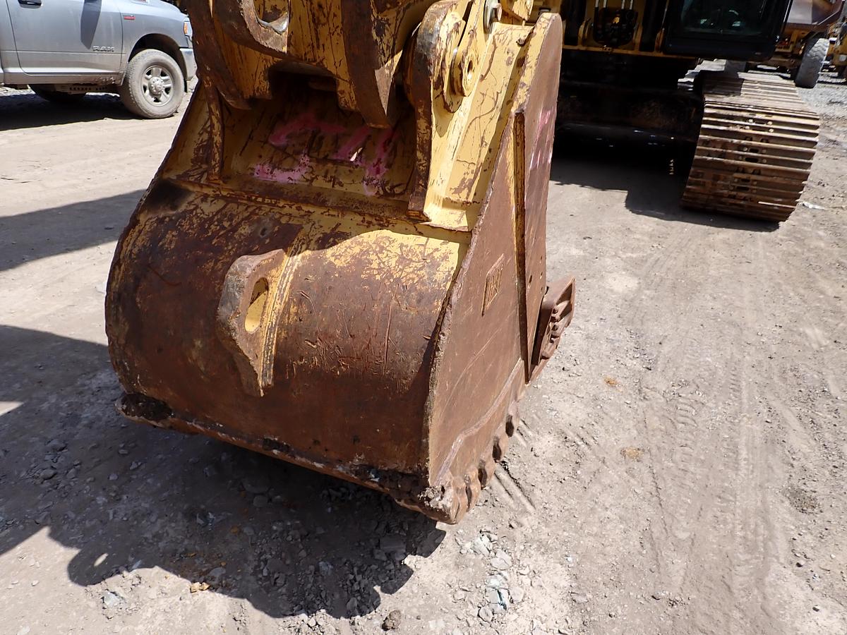Used 2019 CAT 349FL Hydraulic Excavator 