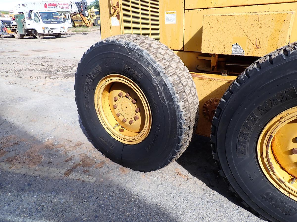 Used 1998 CAT 163H Motor Grader