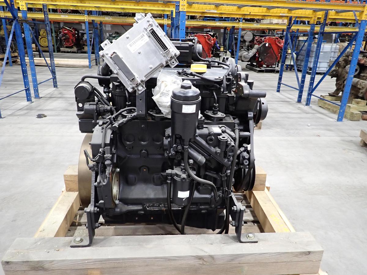 2016 DEUTZ TCD2012 L04 2V Diesel Engine NEW SURPLUS!