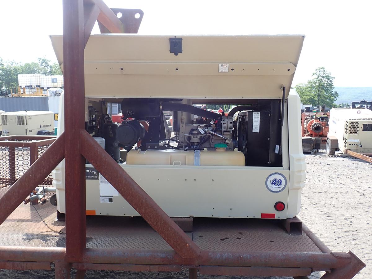 Used 2013 Doosan P185WJD-T4I 185 CFM Air Compressor 224 HOURS!